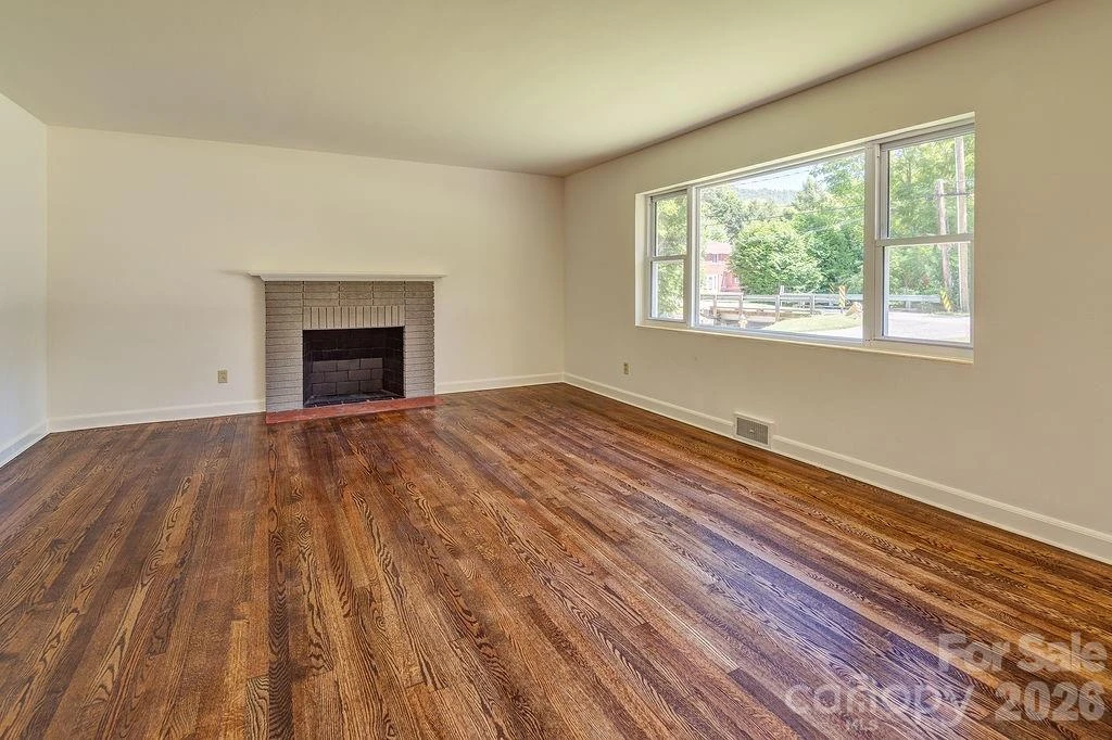 10 Meadowview Road - Photo 5
