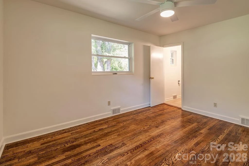 10 Meadowview Road - Photo 17