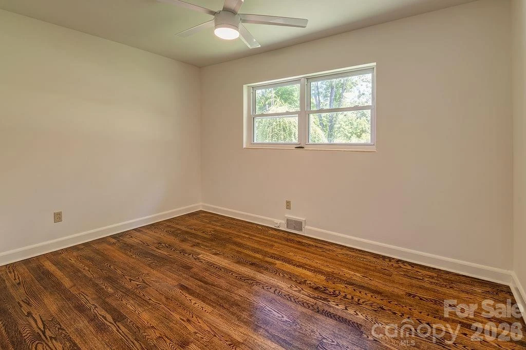10 Meadowview Road - Photo 22