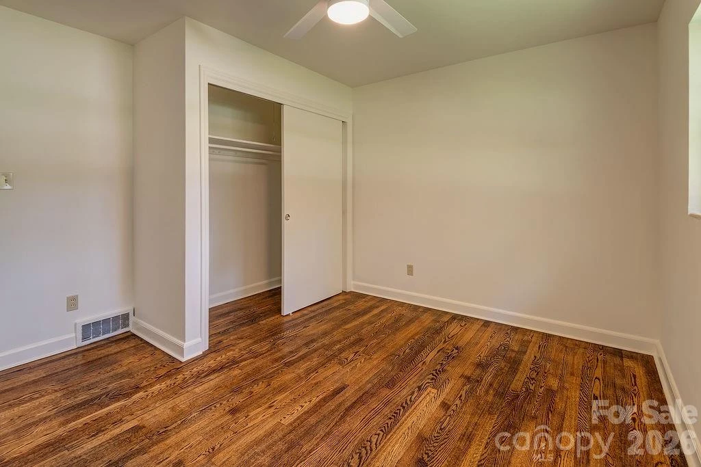10 Meadowview Road - Photo 23