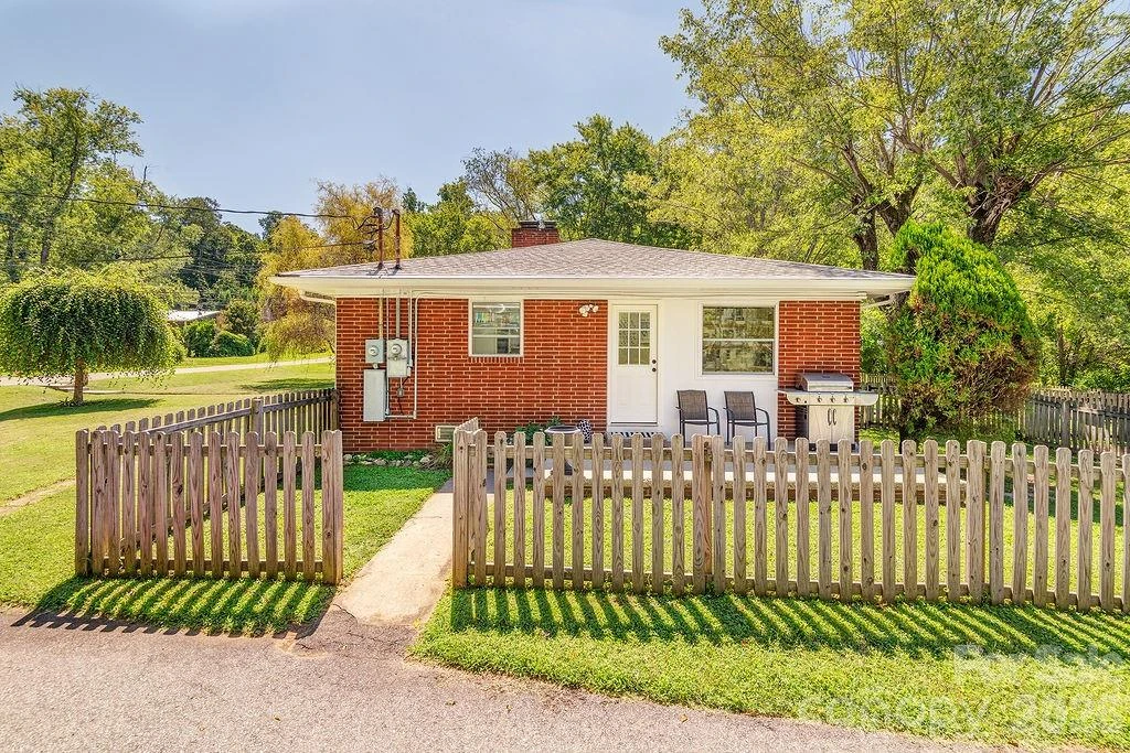 10 Meadowview Road - Photo 27