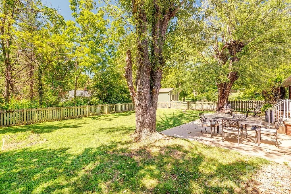 10 Meadowview Road - Photo 42