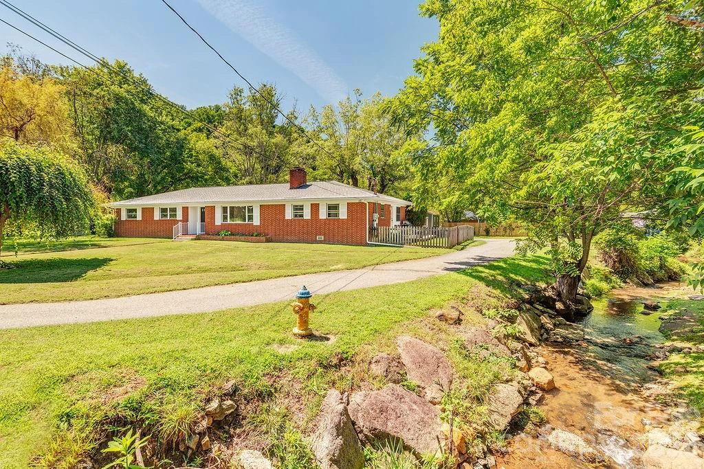 10 Meadowview Road - Photo 45