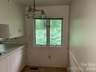 103 Brookwood Drive - Photo 9
