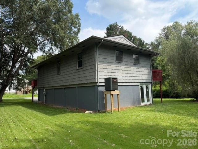 65 Spencer Street - Photo 3