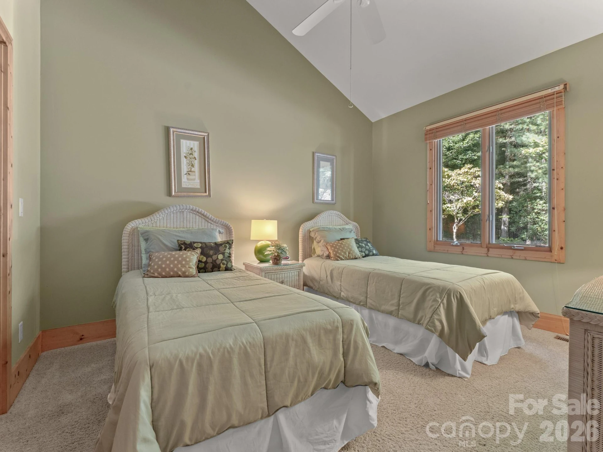 1370 Salola Lane - Photo 25