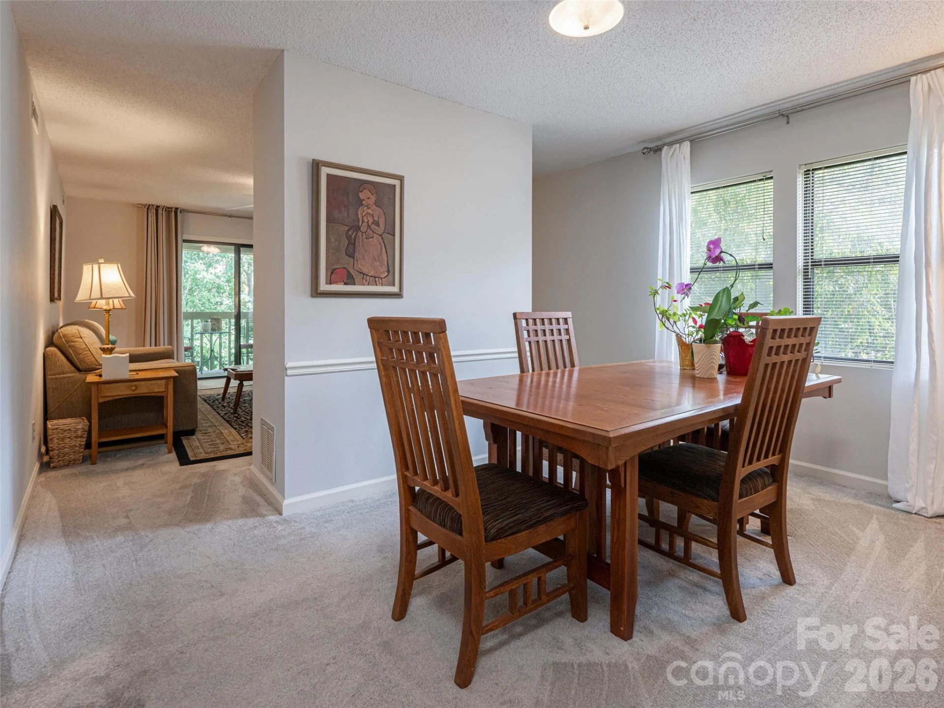 1406 Abbey Circle - Photo 7