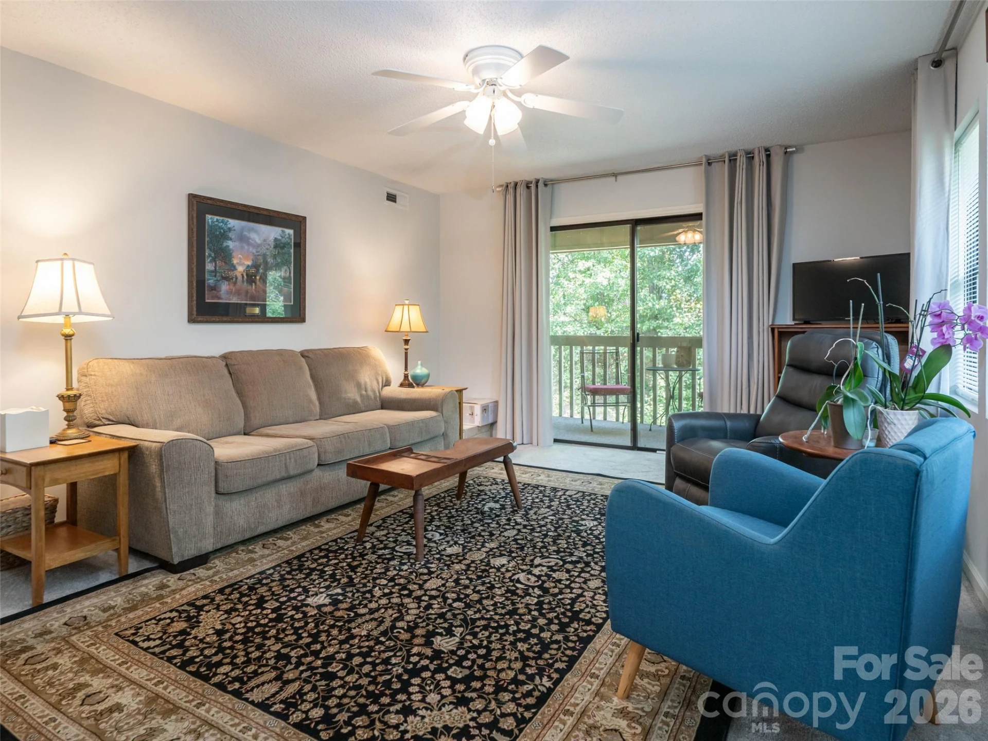 1406 Abbey Circle - Photo 9