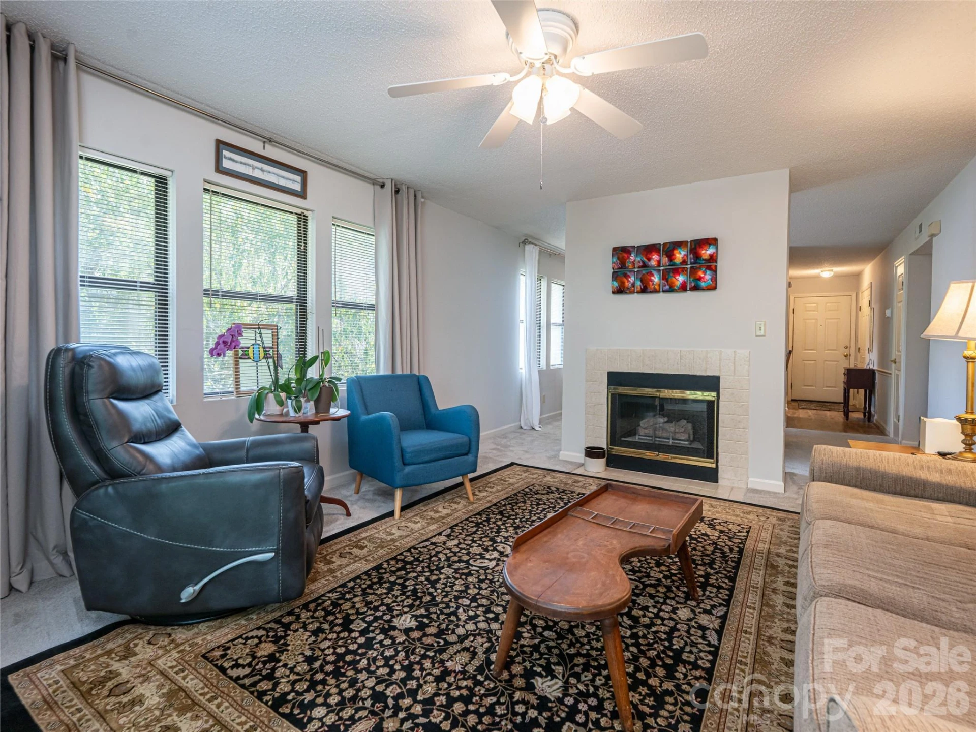 1406 Abbey Circle - Photo 10
