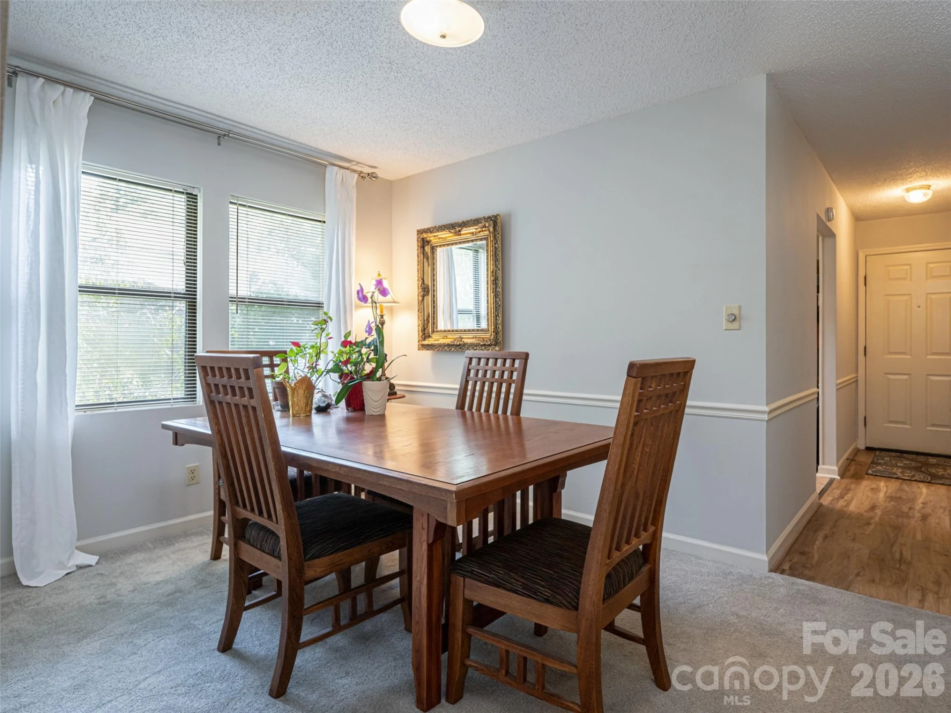 1406 Abbey Circle - Photo 12