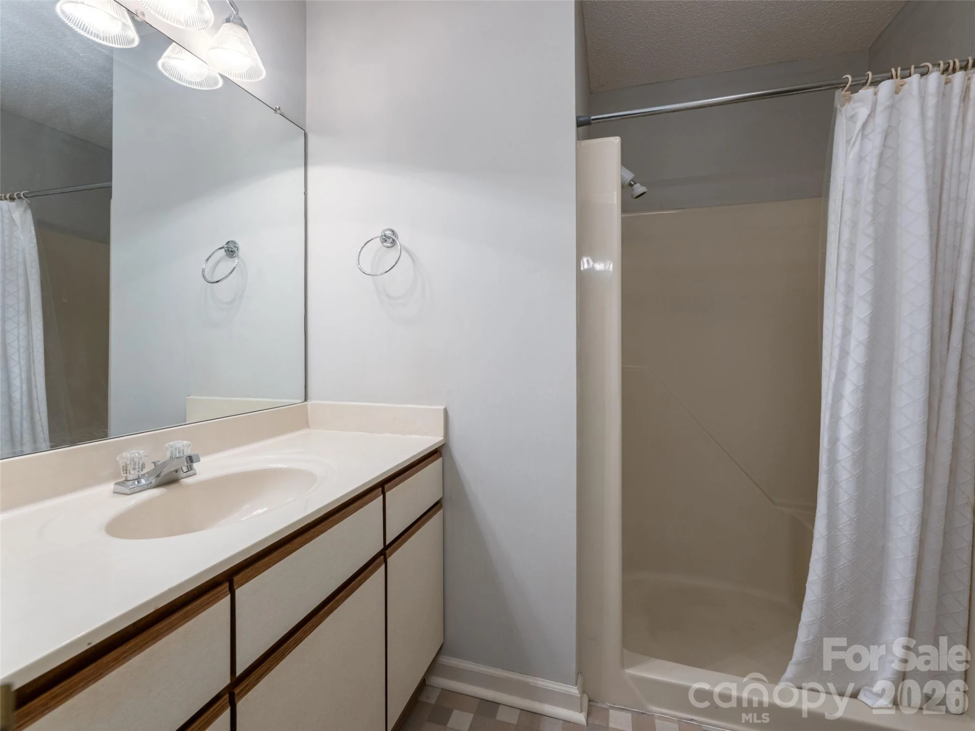 1406 Abbey Circle - Photo 21