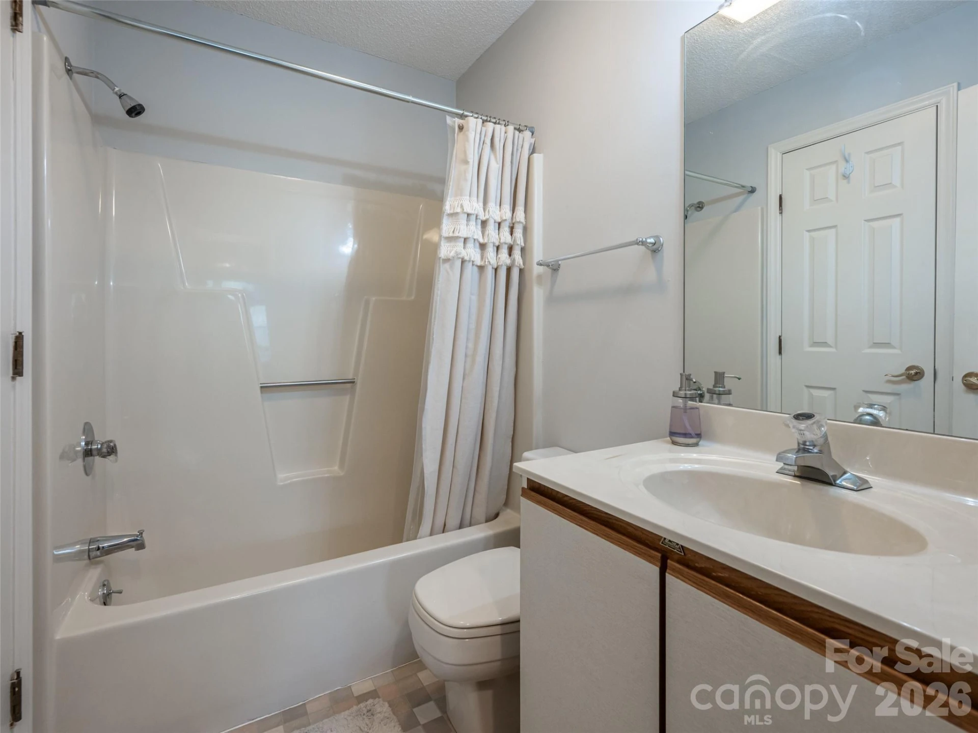 1406 Abbey Circle - Photo 25