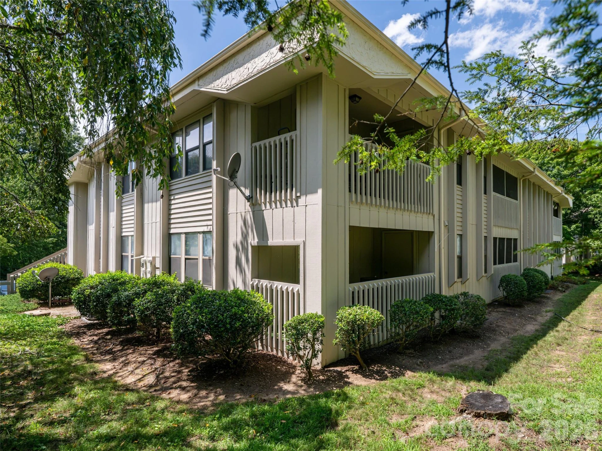 1406 Abbey Circle - Photo 27