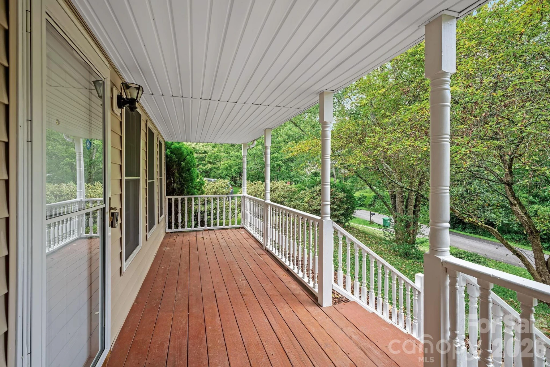 30 Collenwood Road - Photo 2