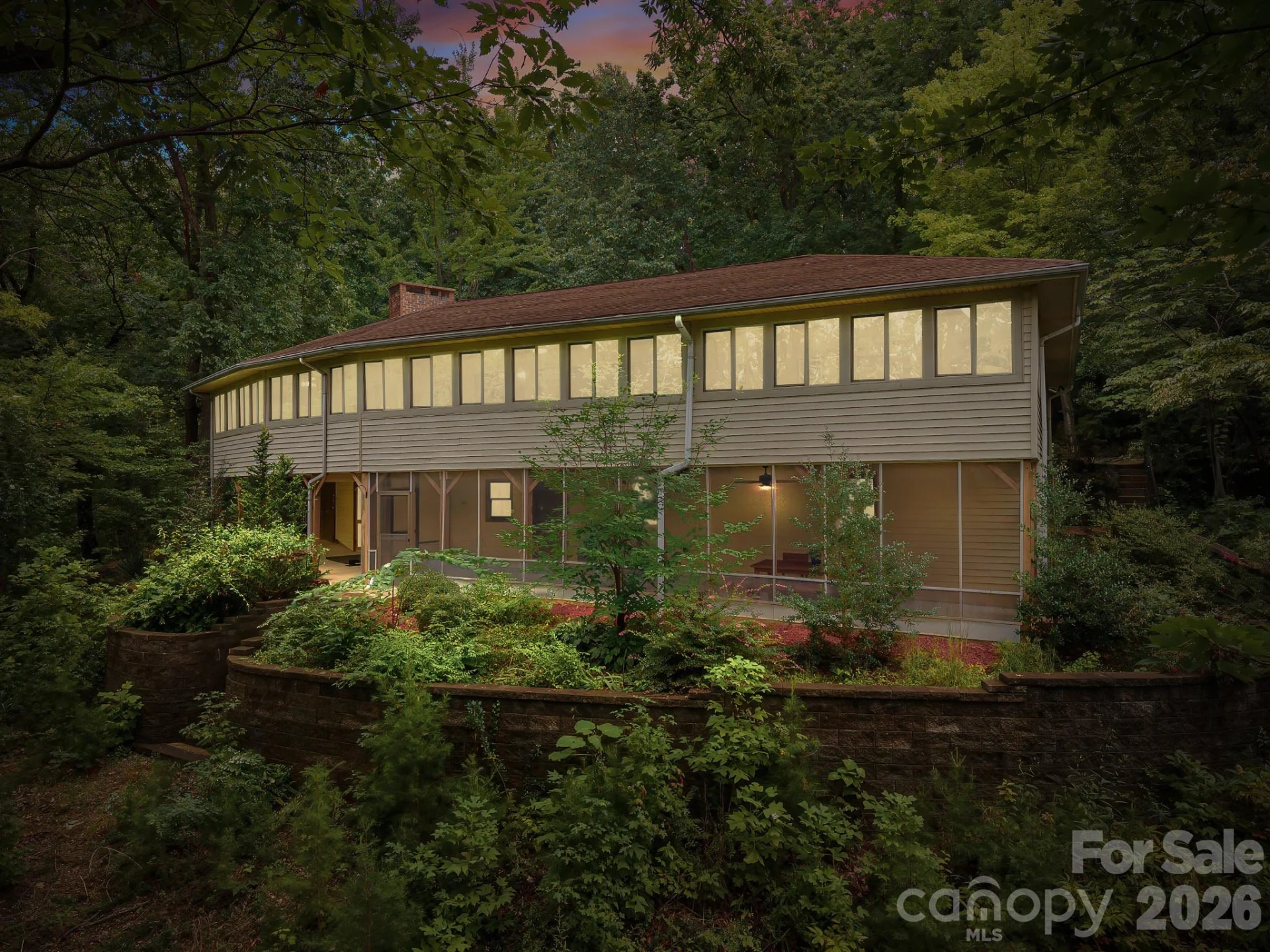 12 E Park Drive - Photo 2