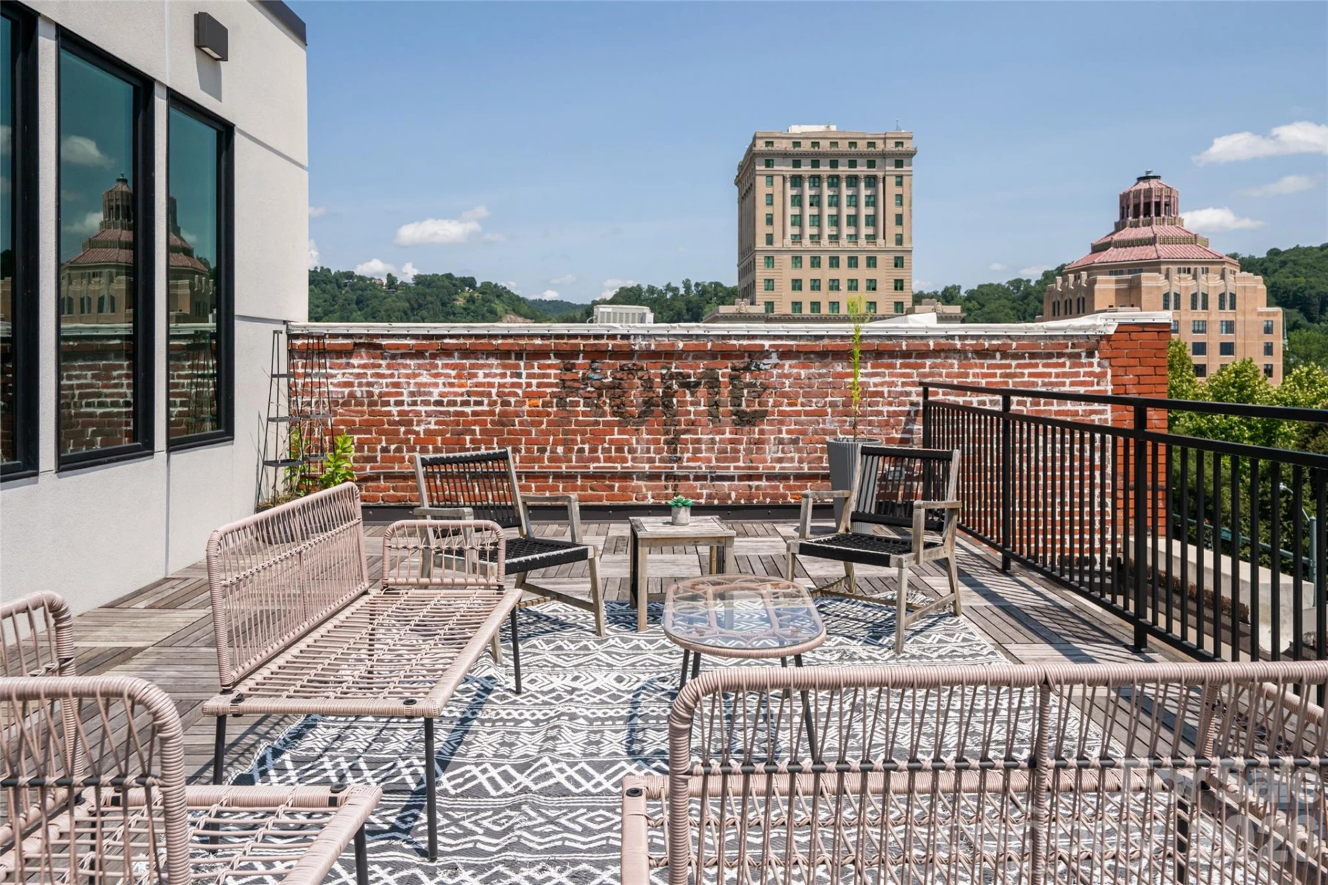 122 College Street #301 - Photo 42