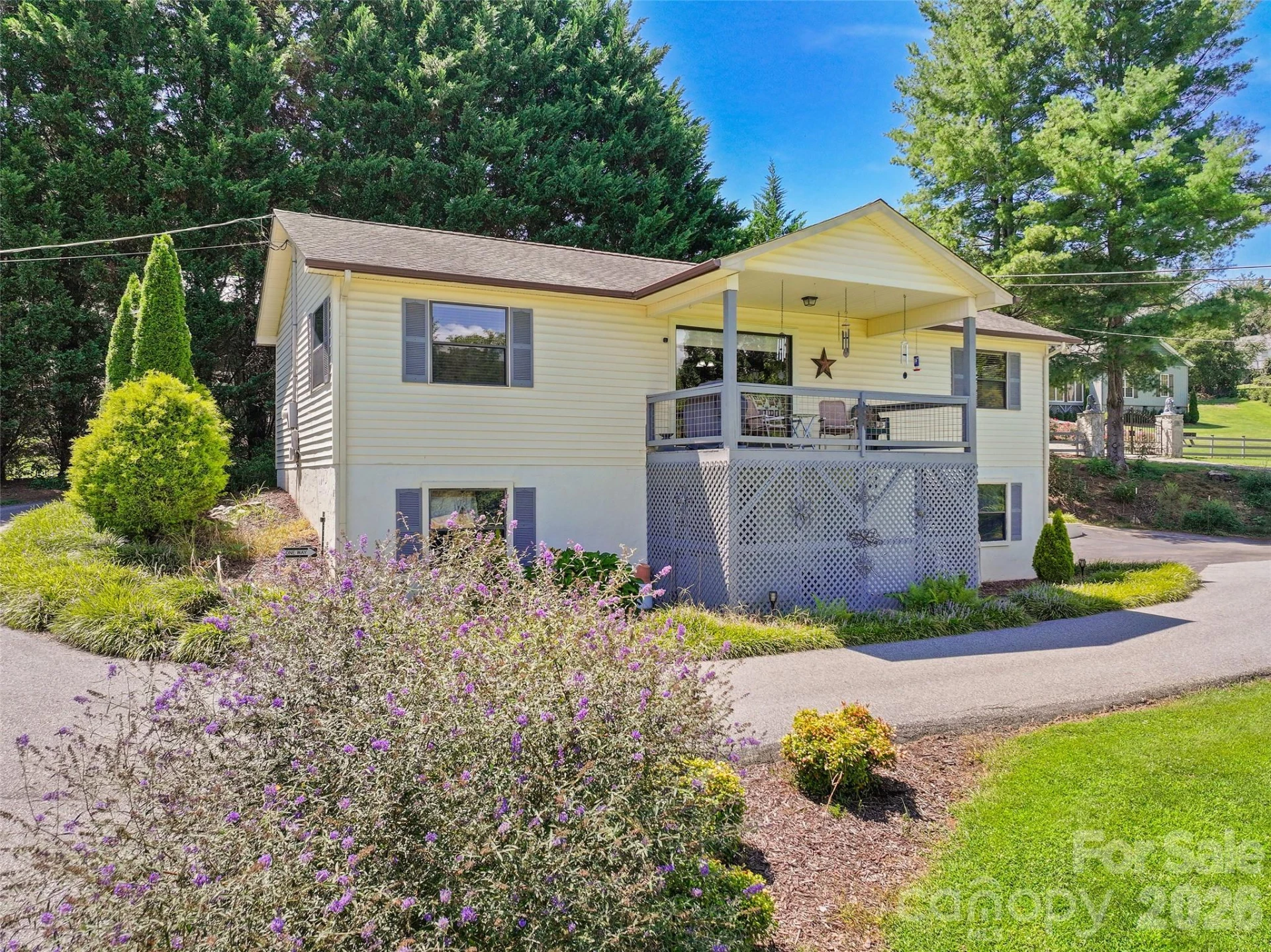 43 Thoren Court - Photo 2