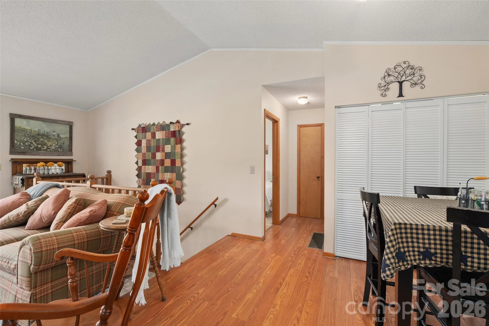43 Thoren Court - Photo 18