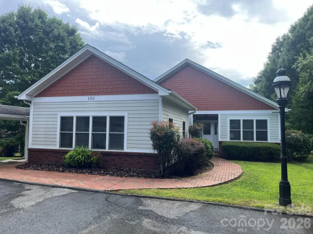 150 Holly Springs Road, Hendersonville, NC, 28729