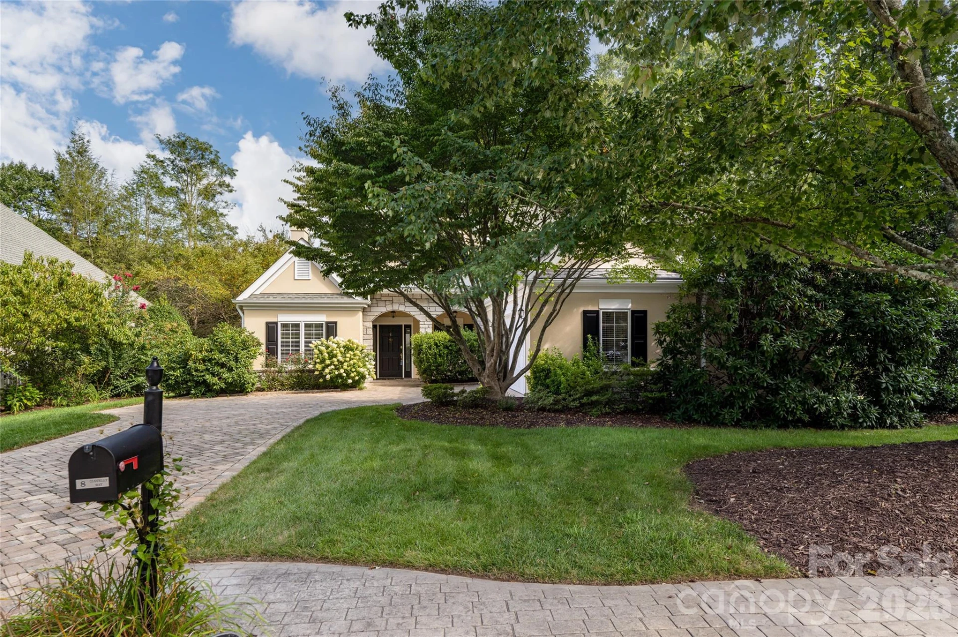 8 Clovelly Way - Photo 5