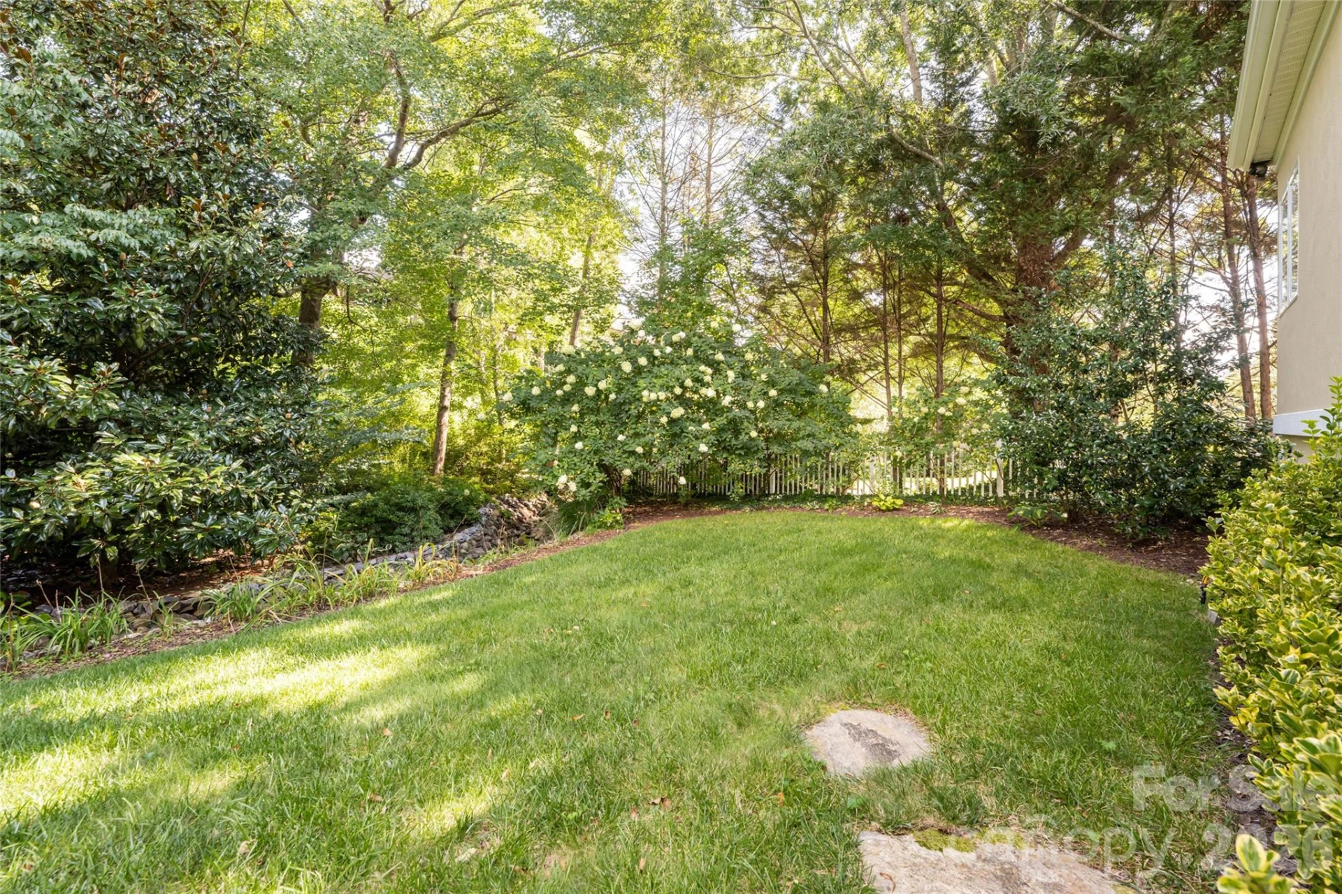 8 Clovelly Way - Photo 38