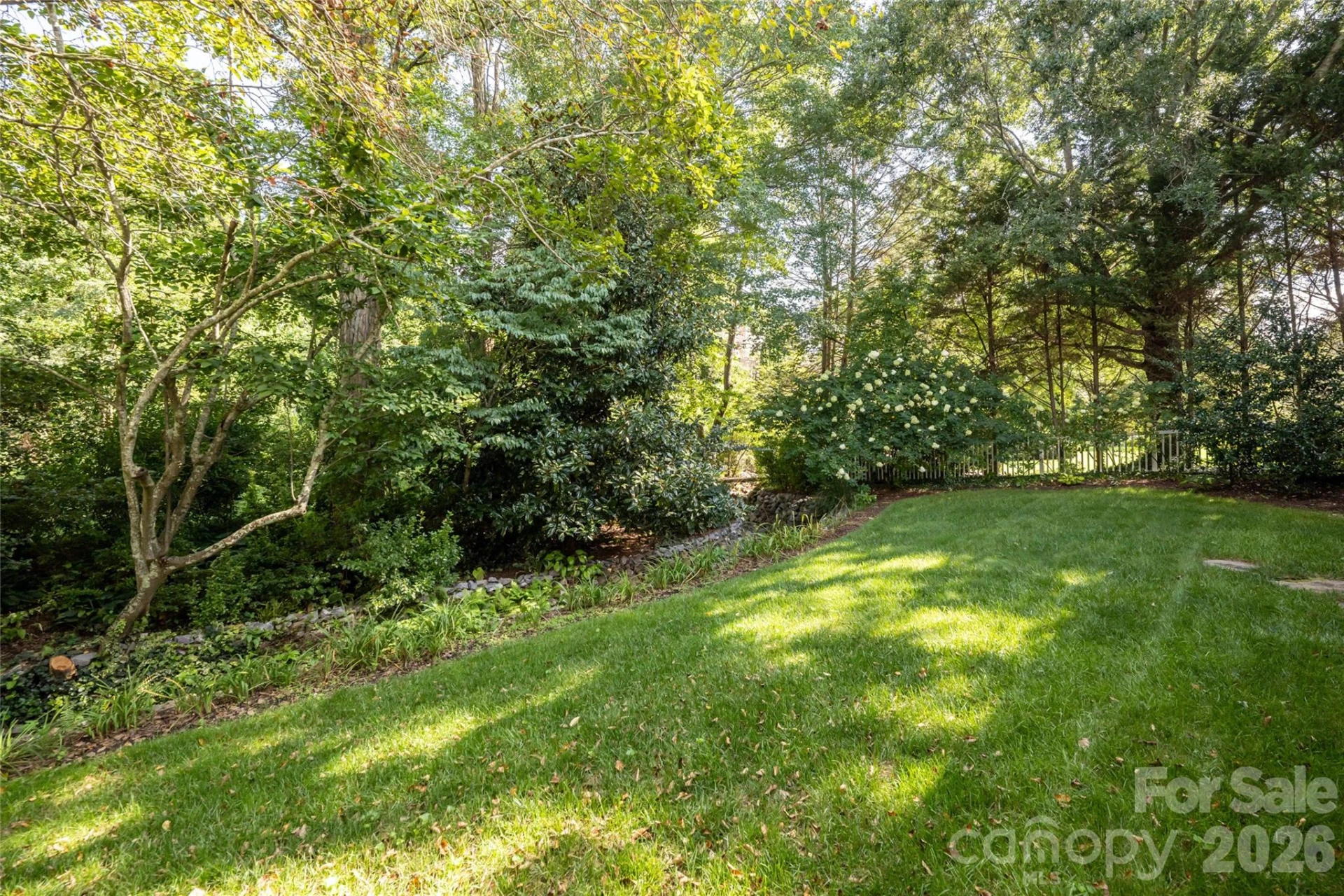 8 Clovelly Way - Photo 43