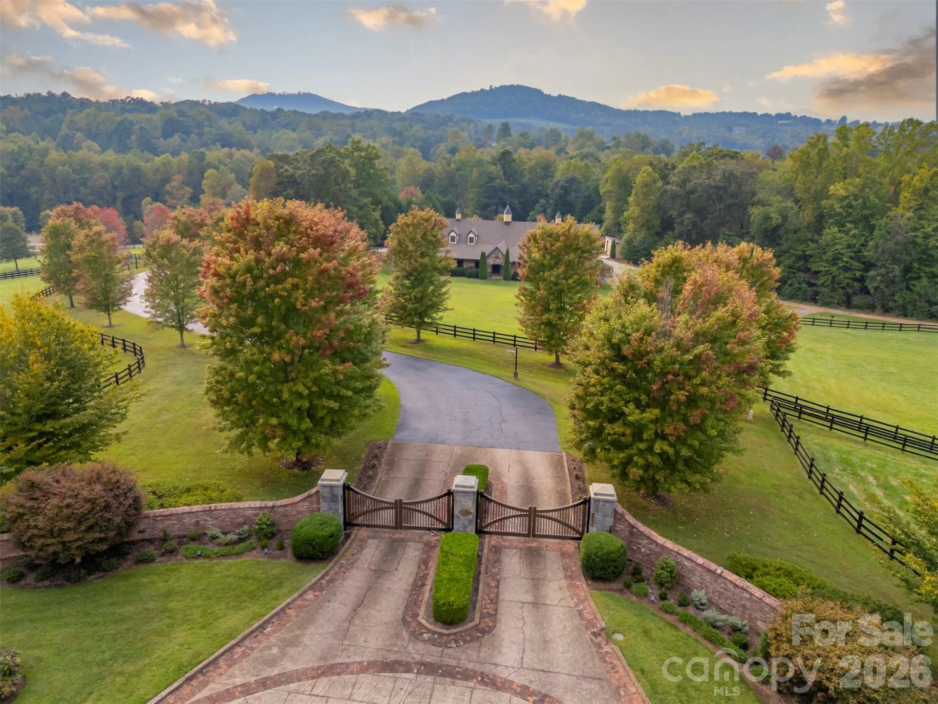 00 Doveridge Drive #67 - Photo 2