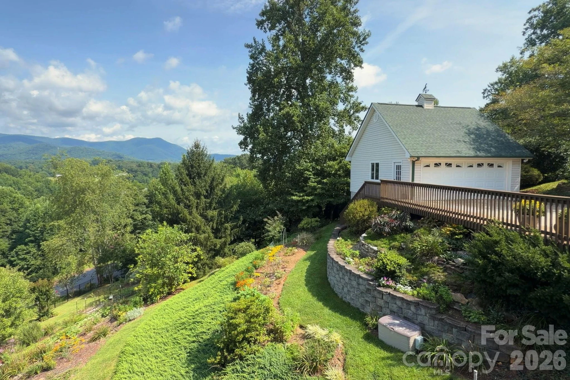 92 S Lindon Cove Road - Photo 2