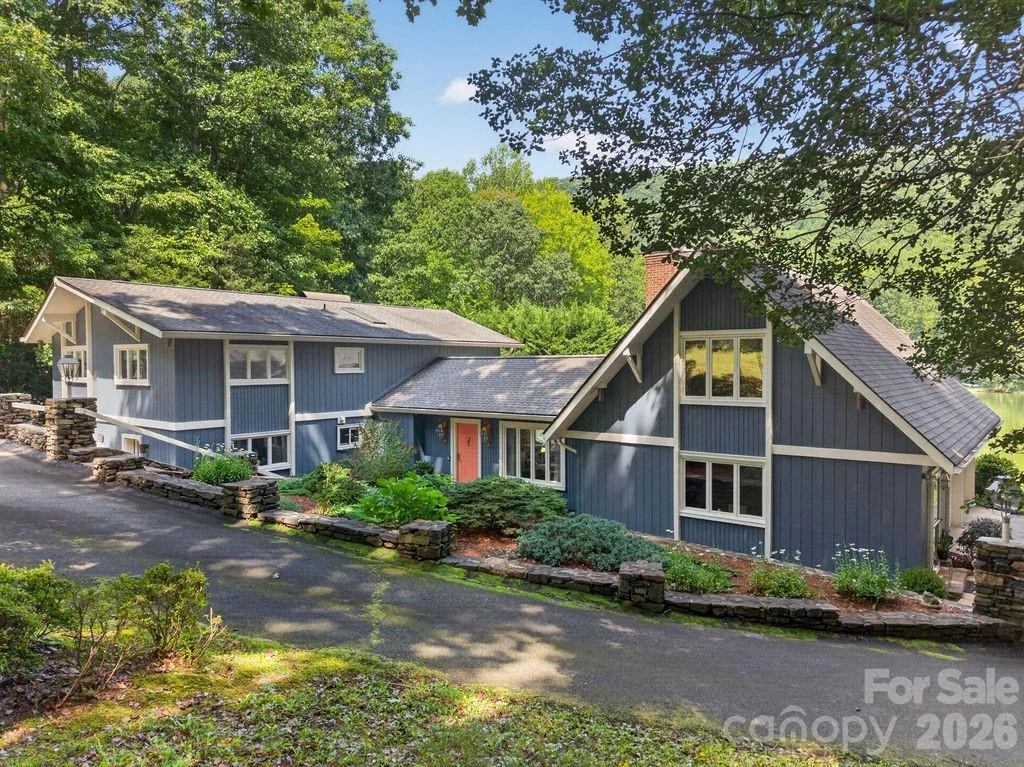 865 Haven Drive