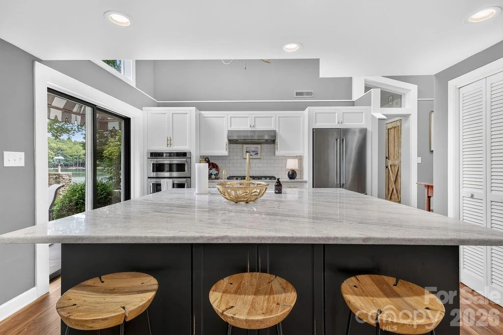 865 Haven Drive - Photo 10