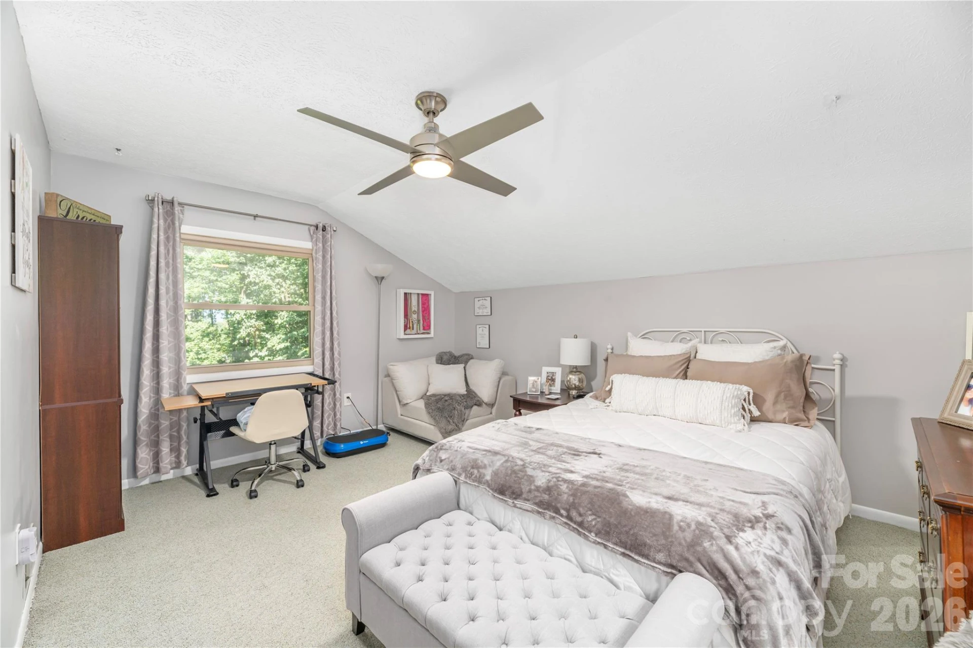 115 Hazelview Drive - Photo 13