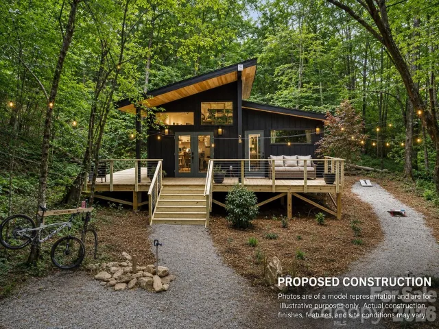 352 Twinbrook Lane, Maggie Valley, NC, 28751