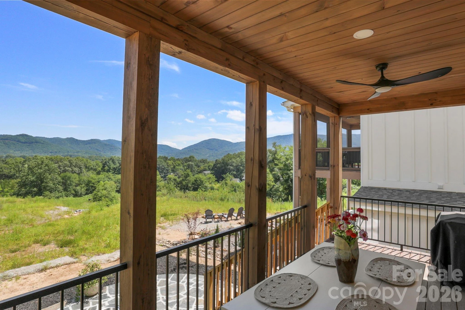 128 Chepstow Place - Photo 5
