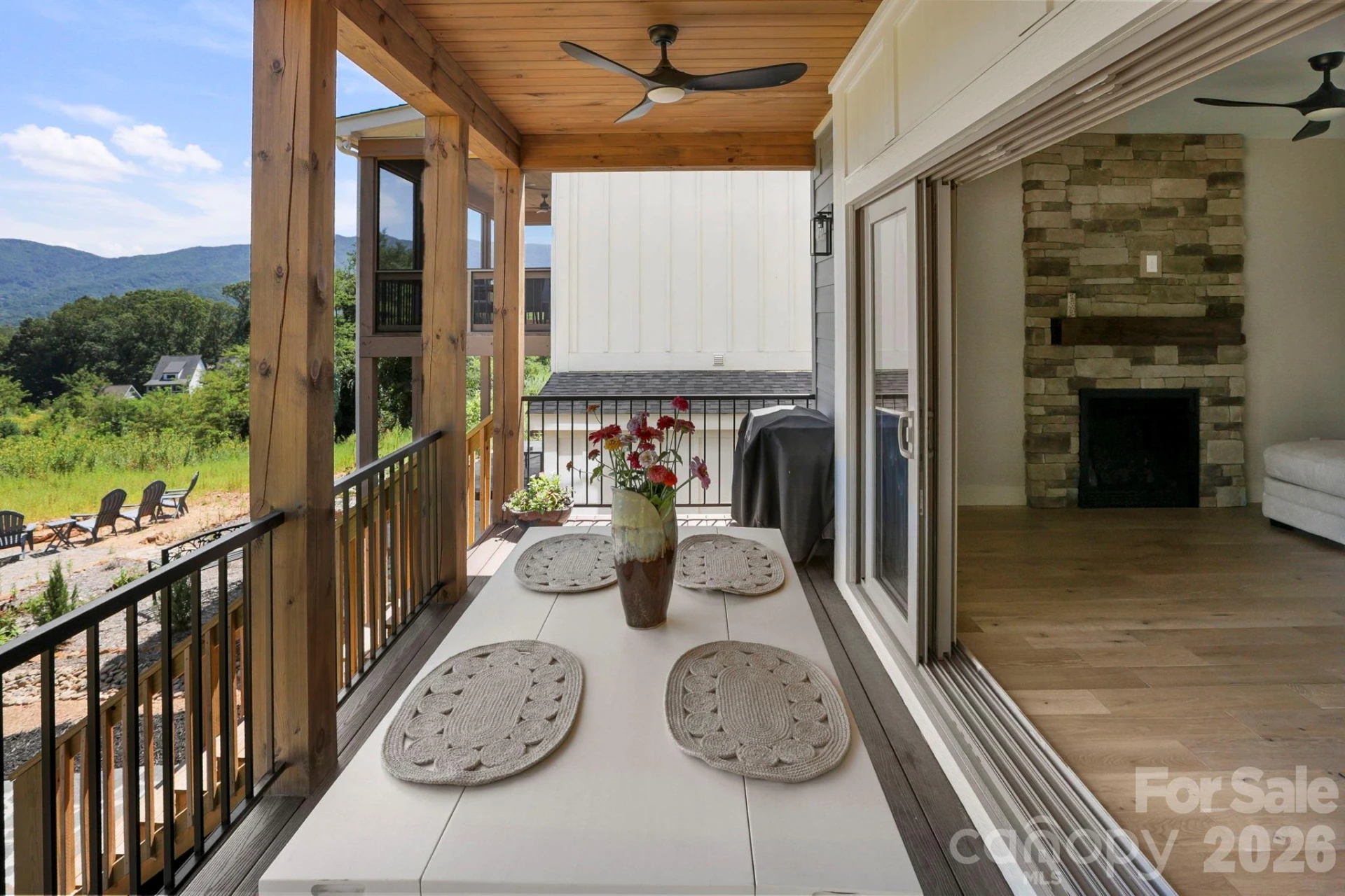 128 Chepstow Place - Photo 6