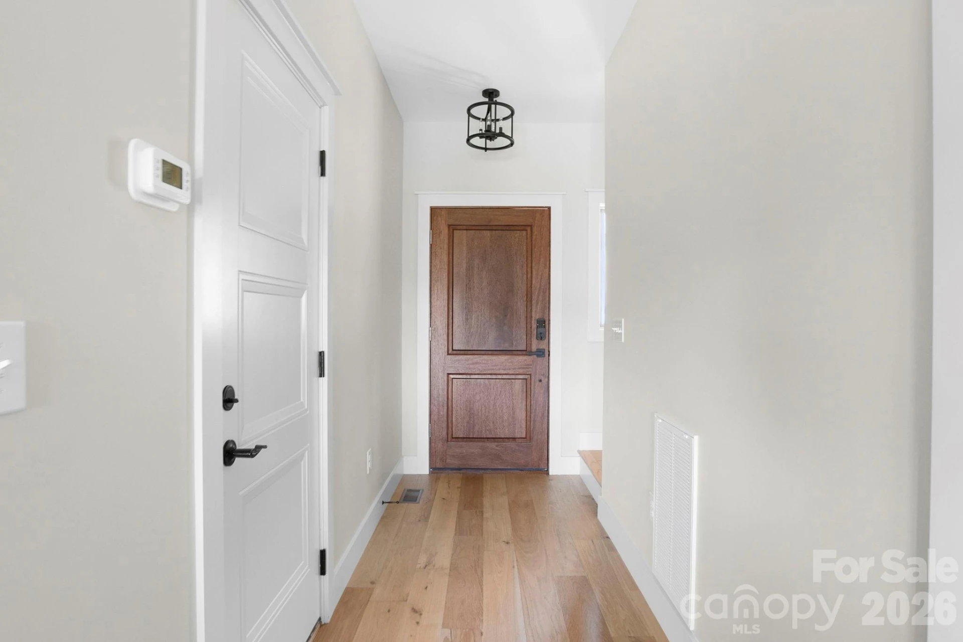 128 Chepstow Place - Photo 8