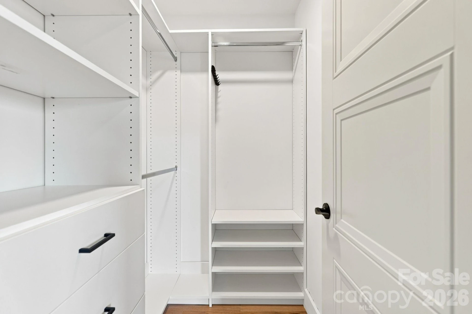 128 Chepstow Place - Photo 19