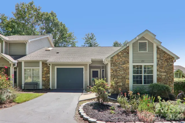 651 E Park Place, Hendersonville, NC, 28791