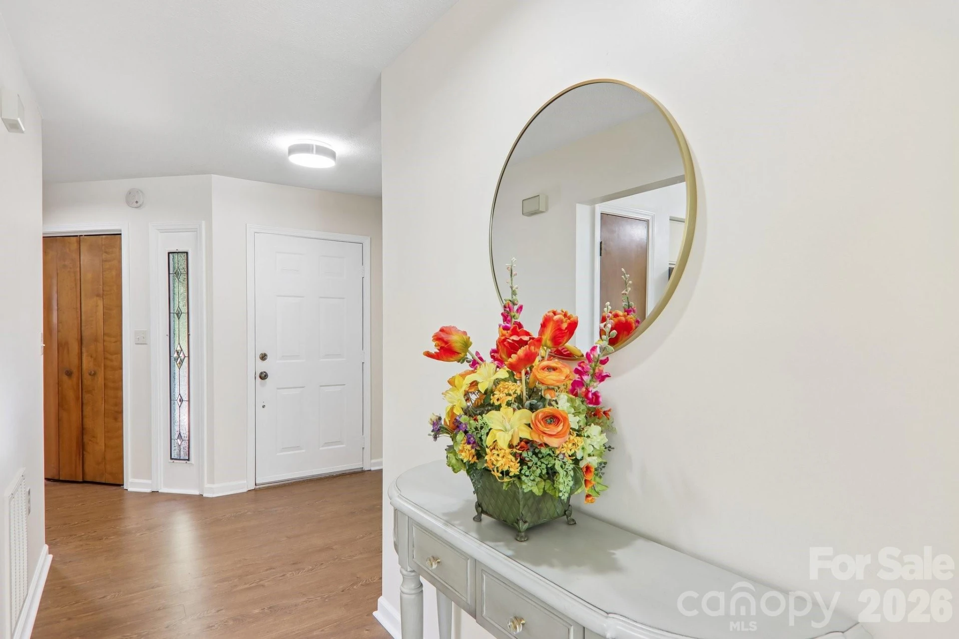 651 E Park Place - Photo 2