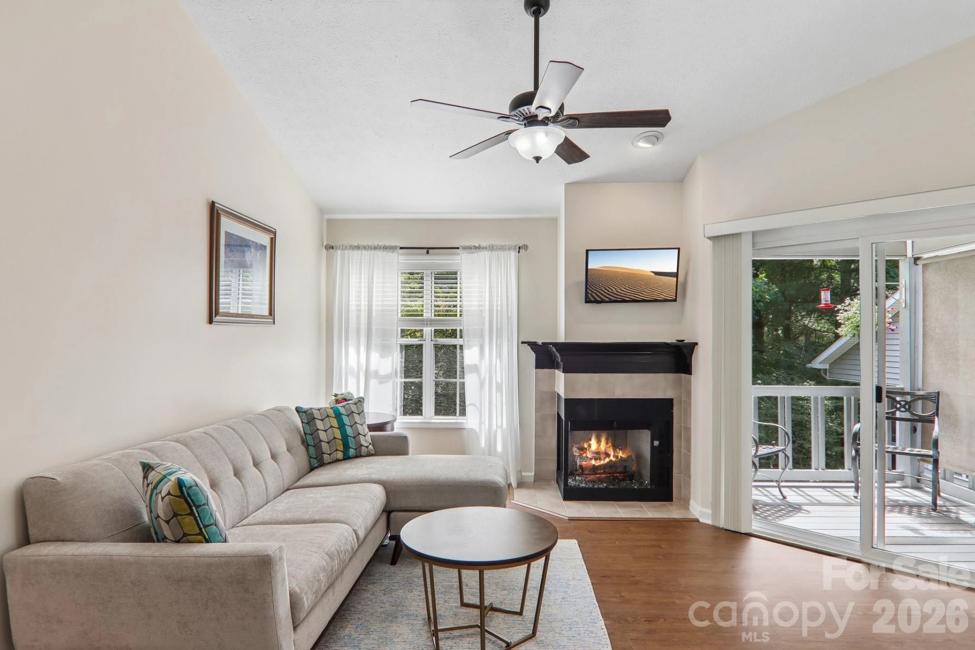 651 E Park Place - Photo 4