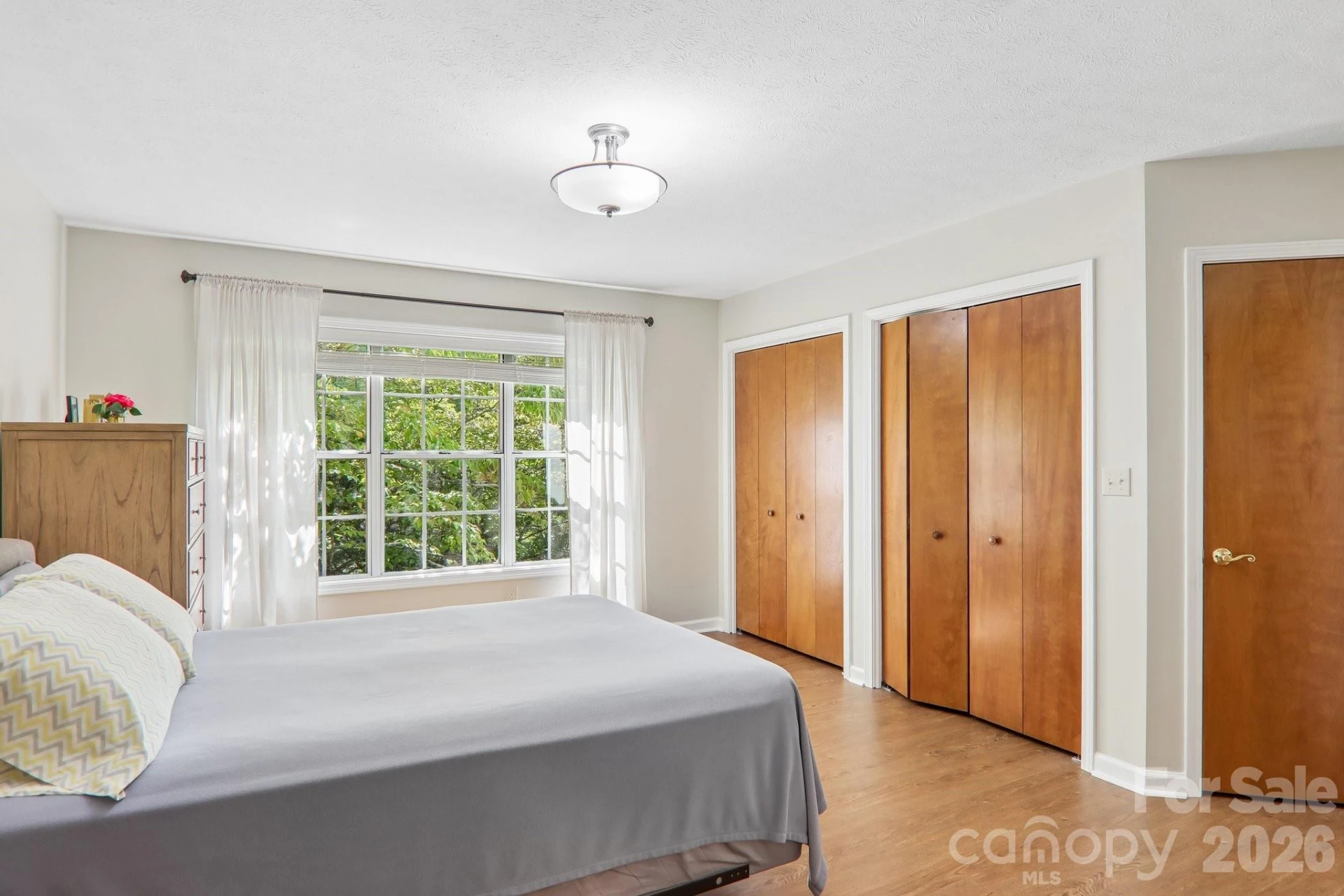 651 E Park Place - Photo 17