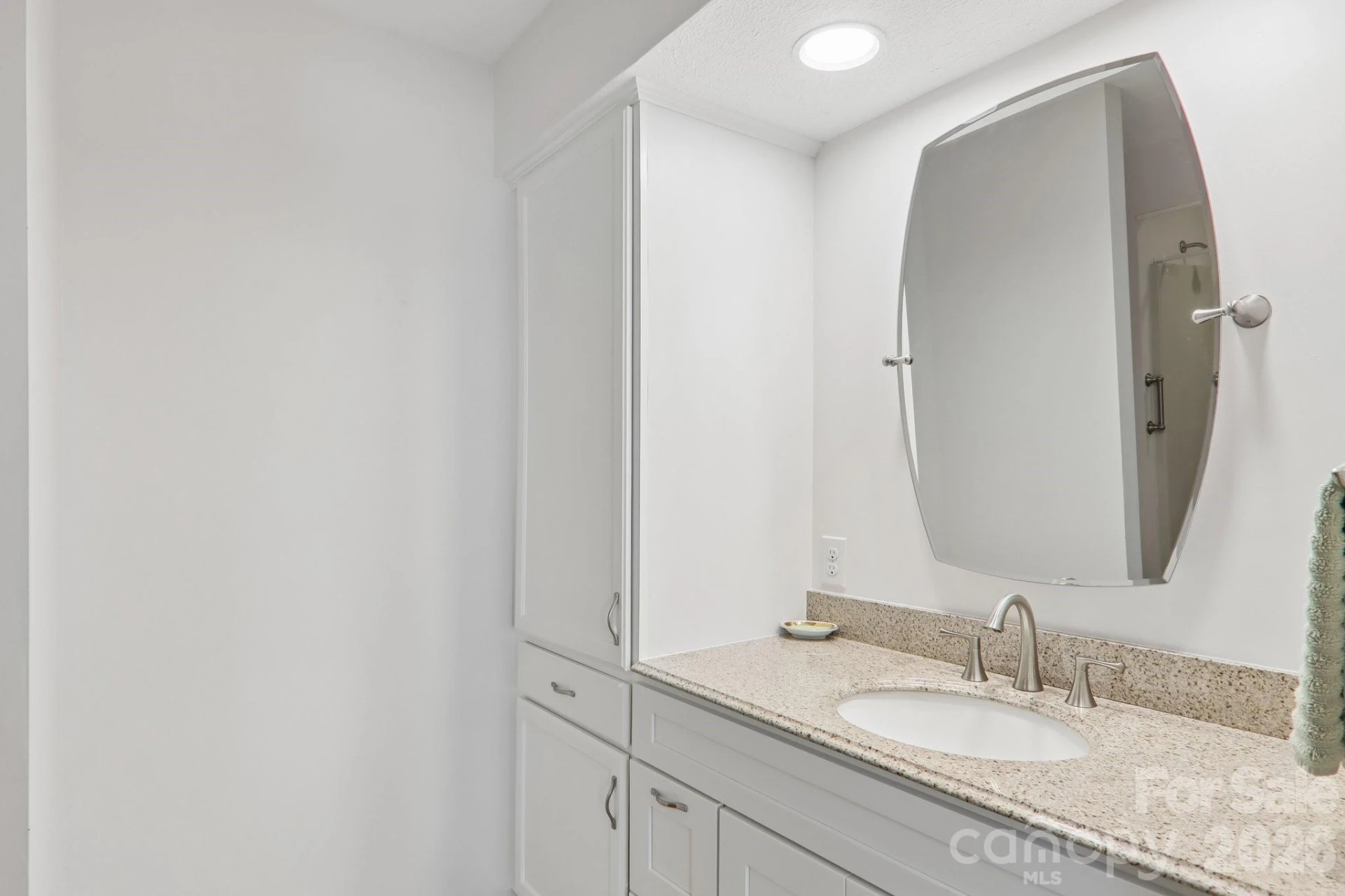 651 E Park Place - Photo 19