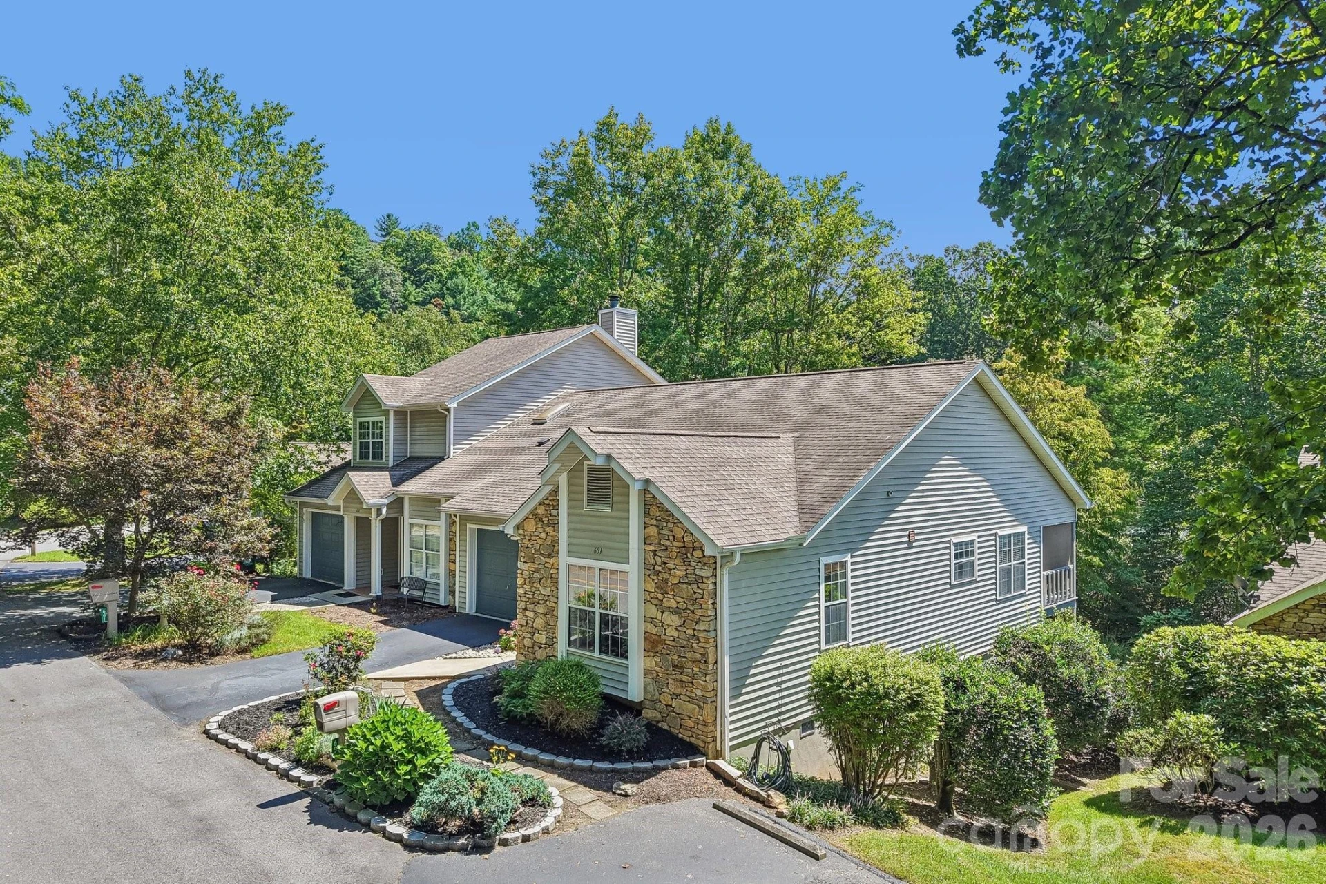 651 E Park Place - Photo 35