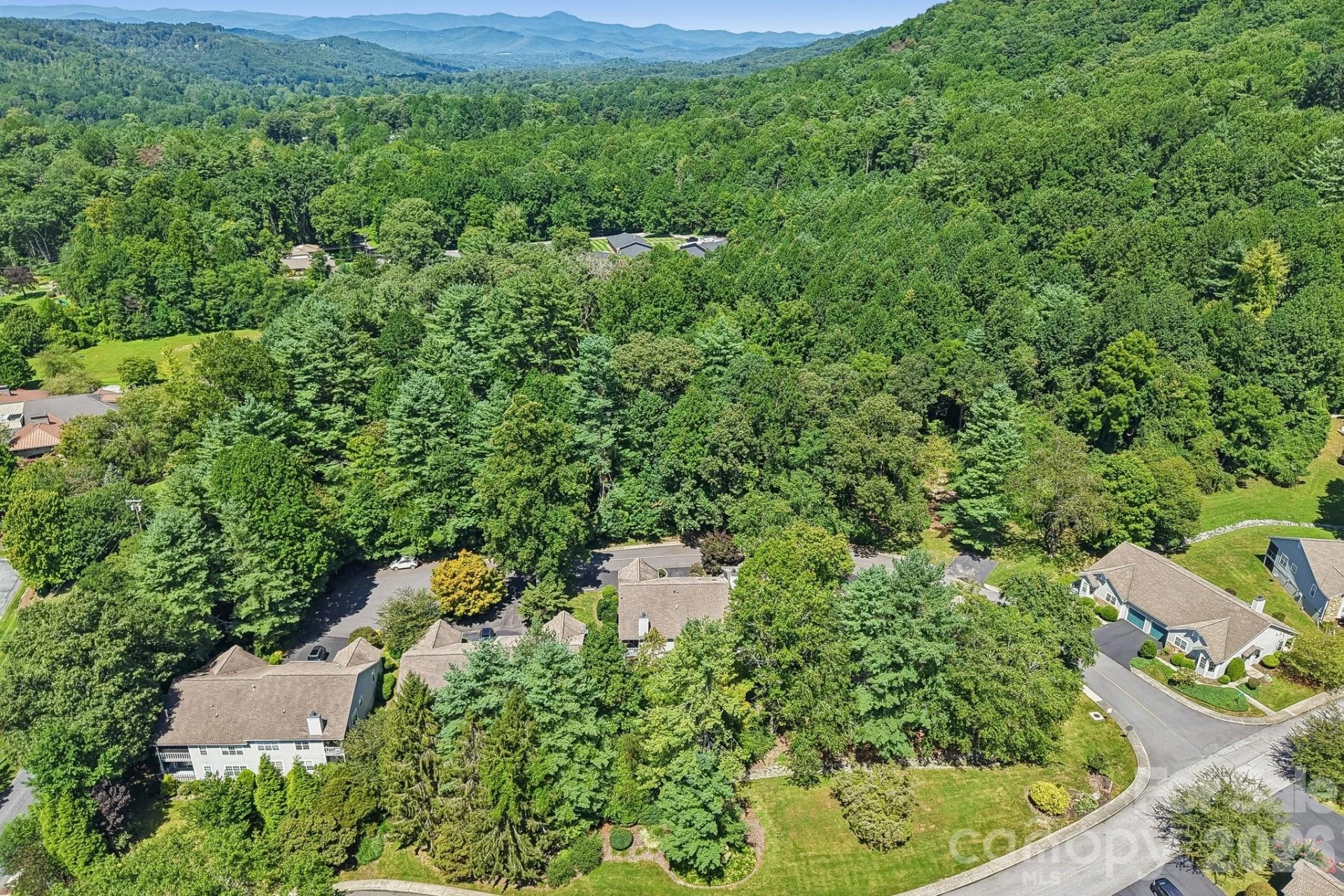 651 E Park Place - Photo 38