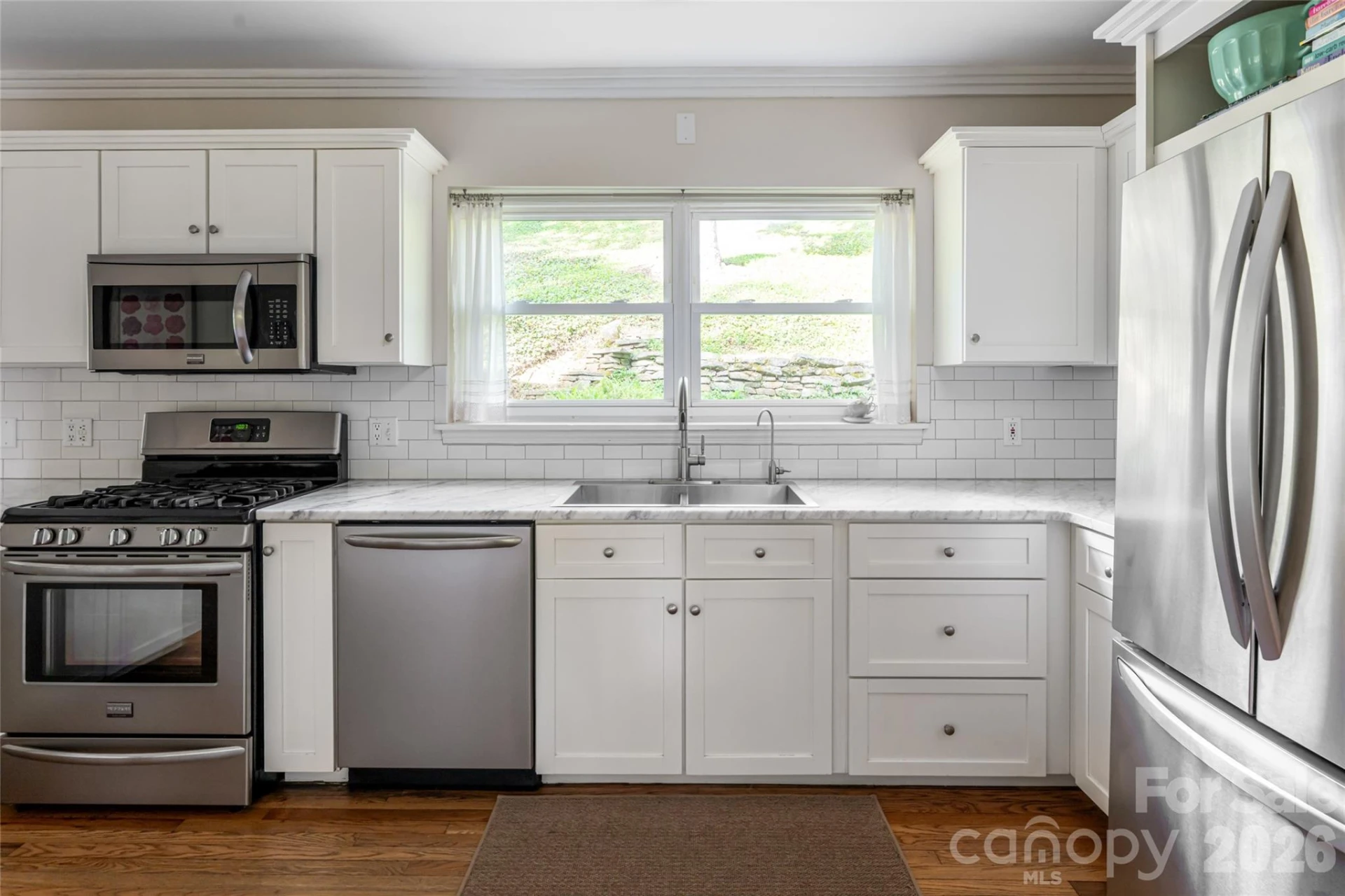 114 Cambridge Road - Photo 14