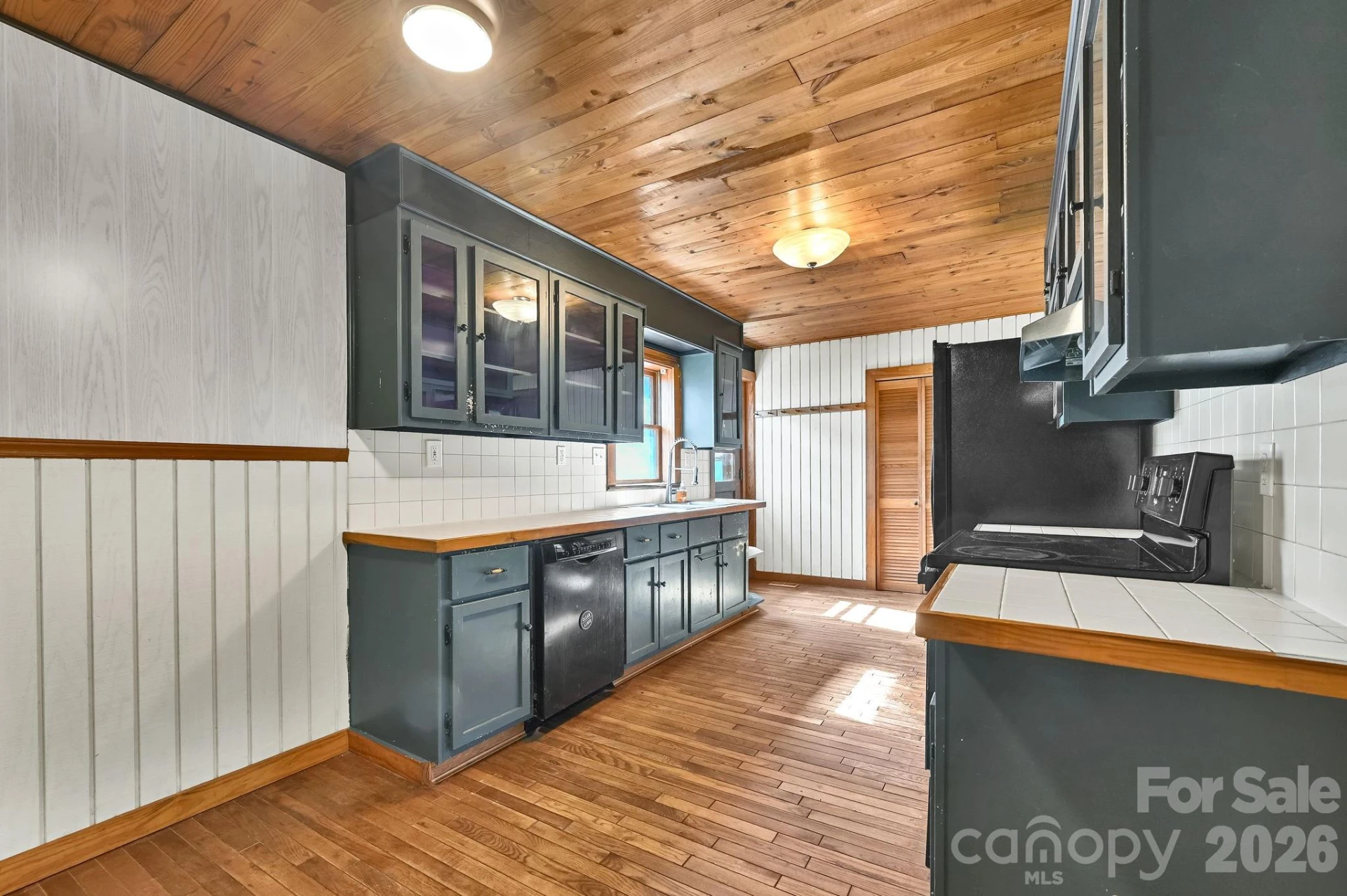 376 Fairview Road - Photo 21