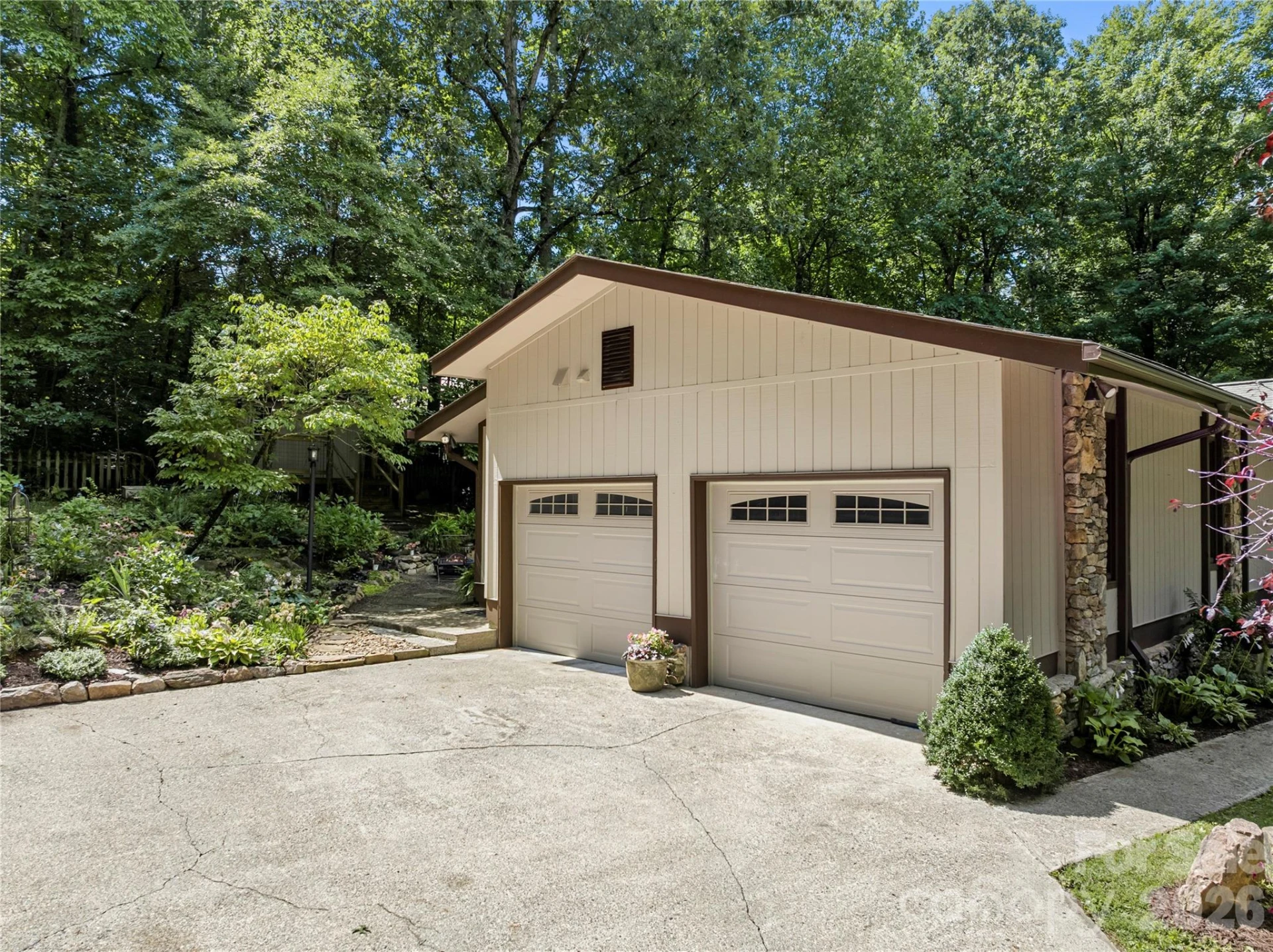 10 Brook Forest Drive - Photo 3