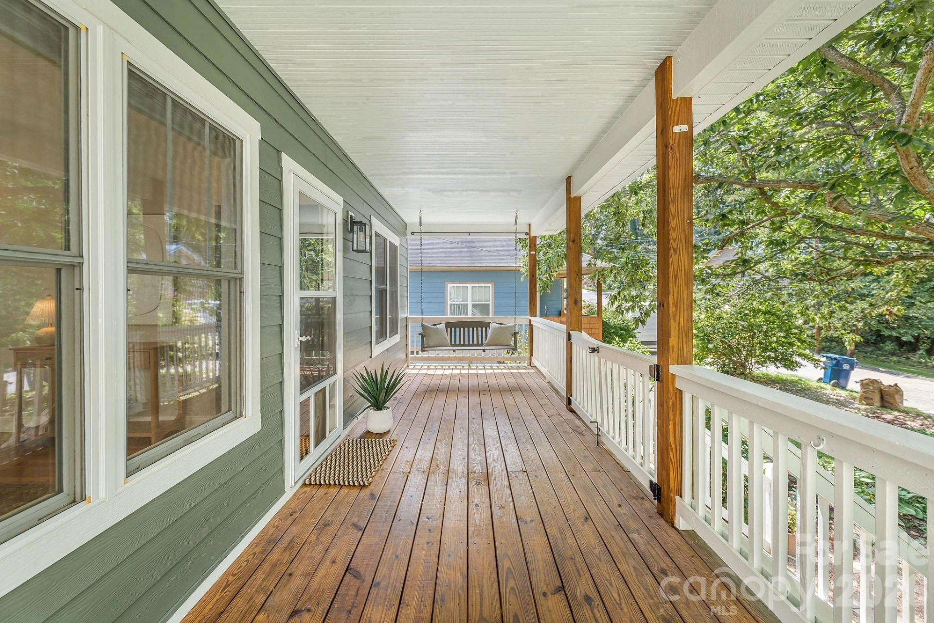 92 Martin Avenue - Photo 8