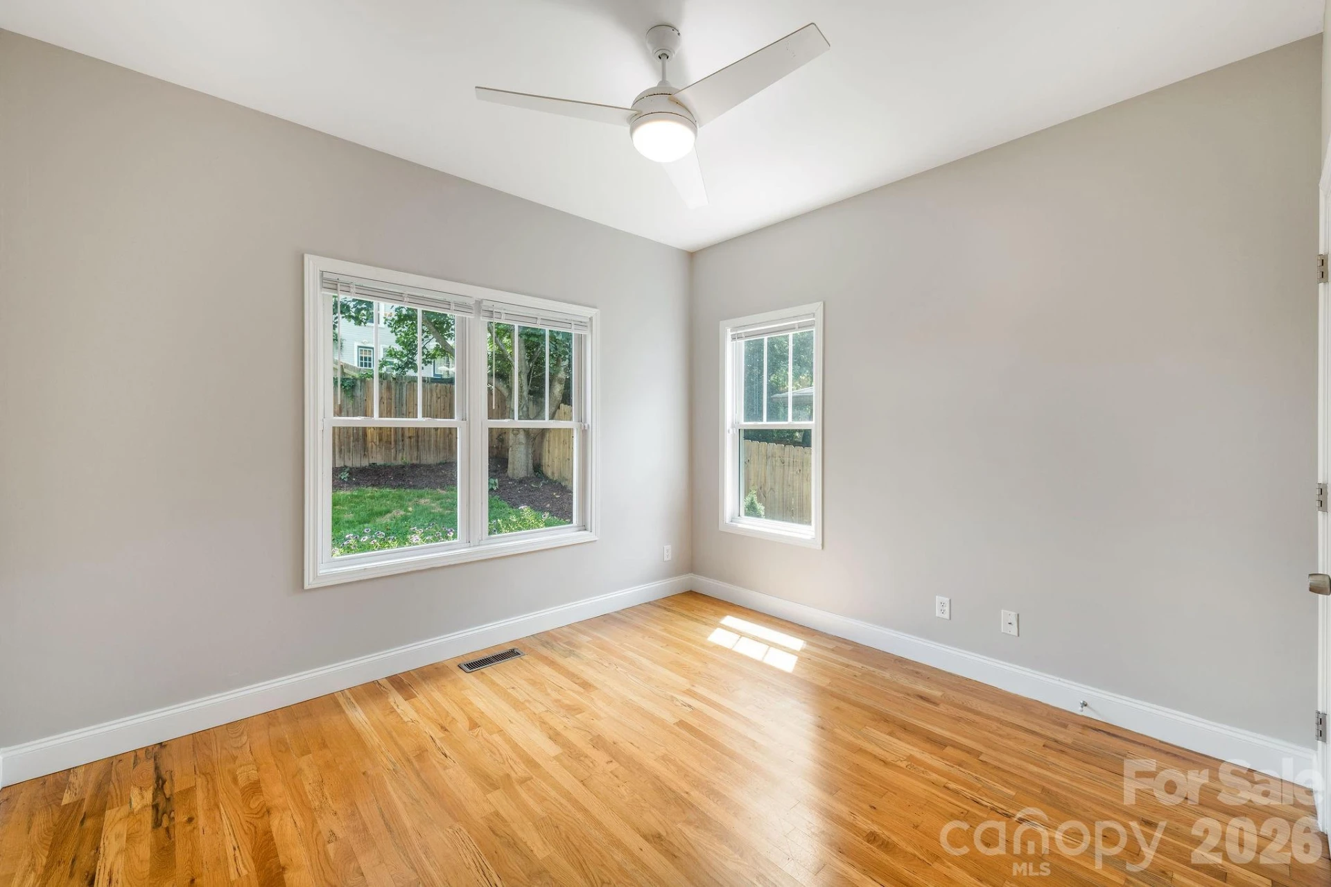 92 Martin Avenue - Photo 31
