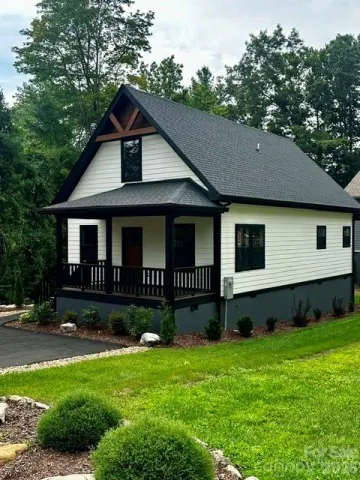 310 Ninth Street, Black Mountain, NC, 28711
