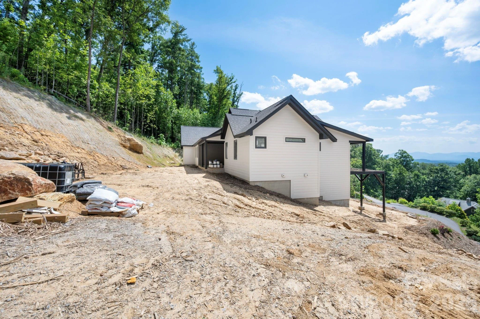 158 Twin Courts Drive - Photo 7